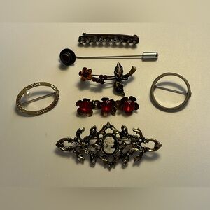 Brooches Pins Vintage Lot of 7 Jewelry
